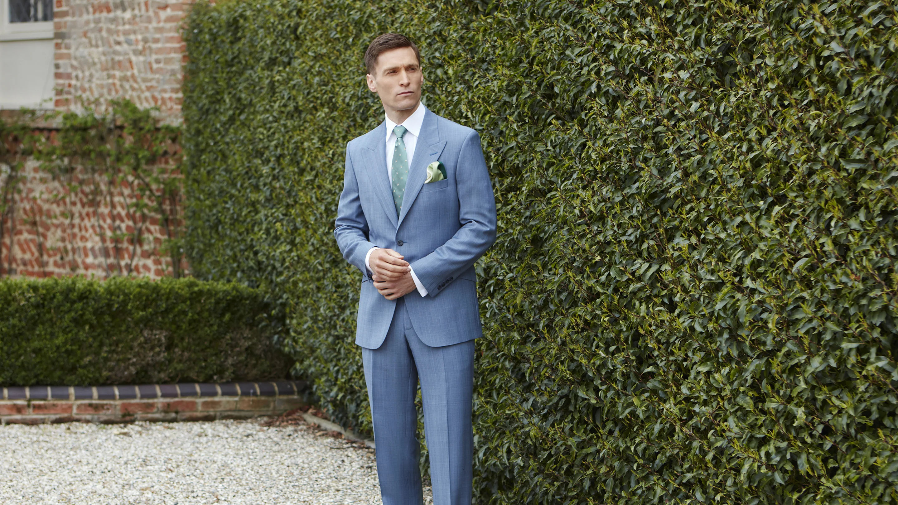 Timeless Elegance, Tailored Since 1689